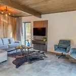 Alpenchalet Nockblick Am Afritzer シャレー