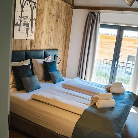 Alpenchalet Nockblick Am Afritzer בקתה