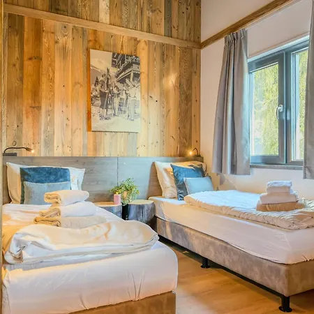 Alpenchalet Nockblick Am Afritzer シャレー