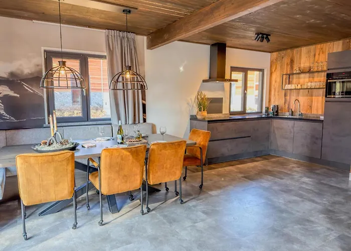 Alpenchalet Nockblick Am Afritzer 阿夫里茨