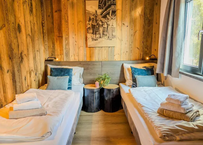 Alpenchalet Nockblick Am Afritzer 木屋 *