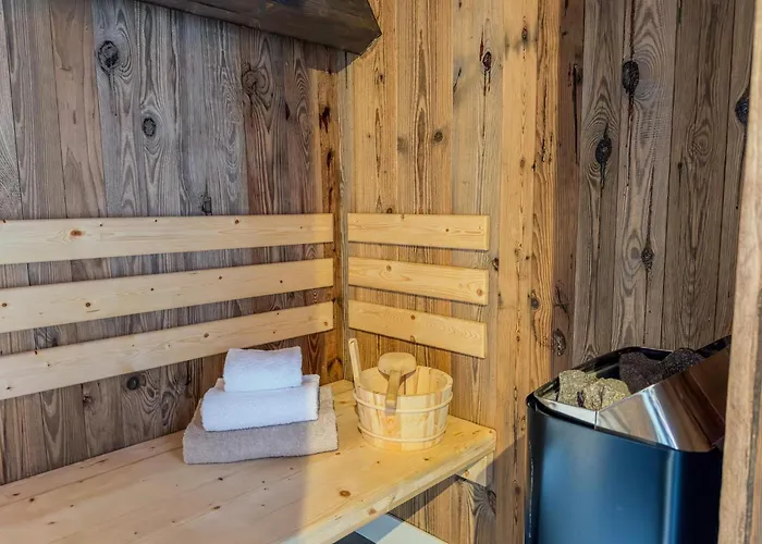 Alpenchalet Nockblick Am Afritzer 木屋 *