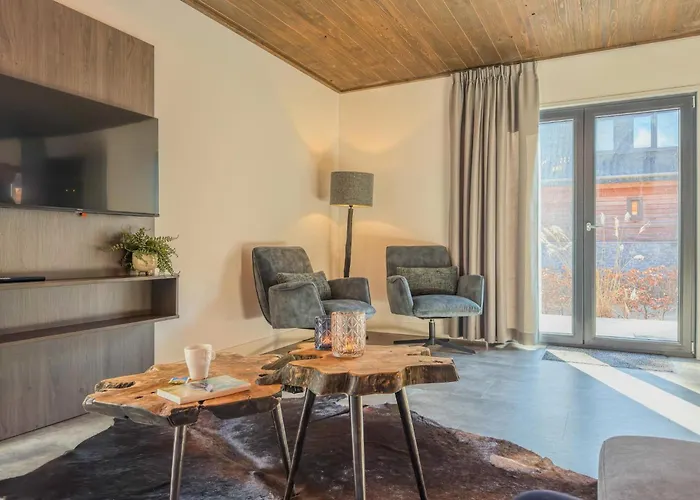 Alpenchalet Nockblick Am Afritzer 木屋 阿夫里茨